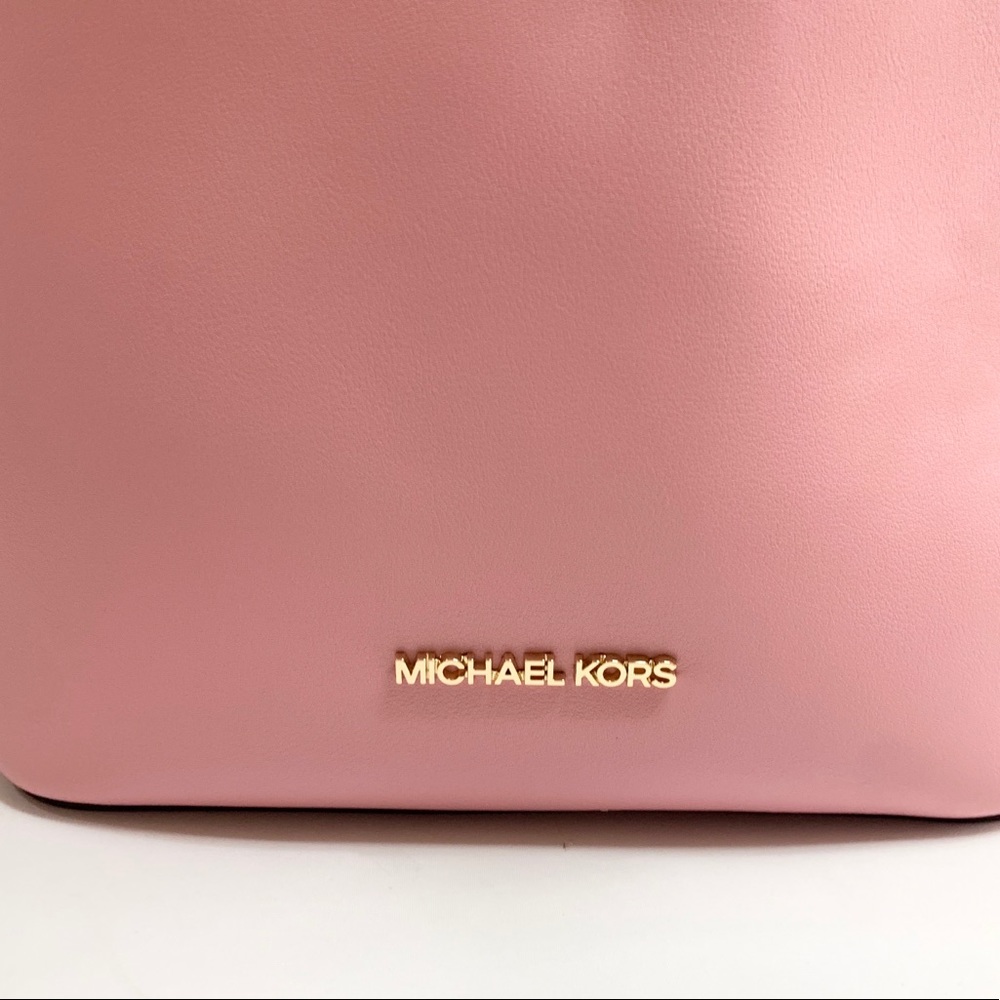 Michael Kors Eden Medium Bucket Leather Shoulder Crossbody bag Pink - Picture 9 of 15